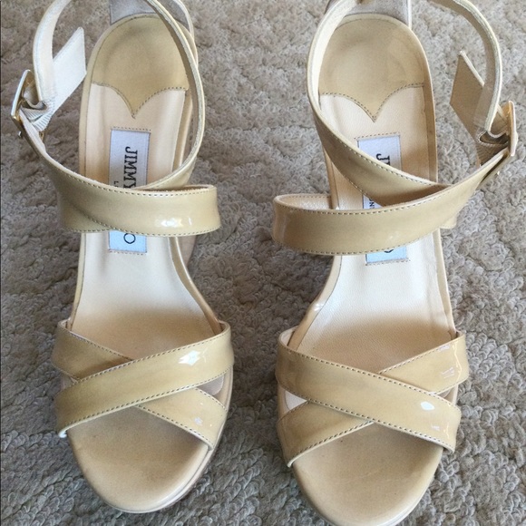 JIMMY CHOO Nude Patent Wedges - Picture 2 of 11